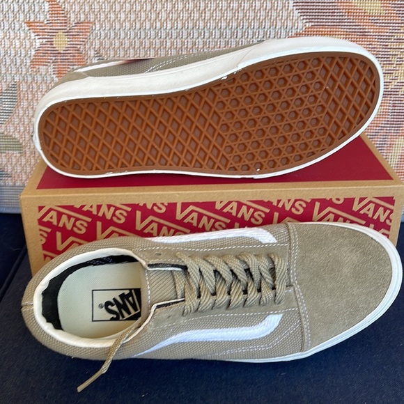 Vans Old Skool
Textured Overland Trek
VNOA4BW2BLV
WMNS sneakers - Picture 4 of 16